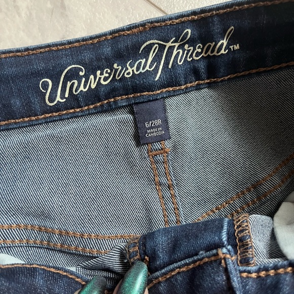 American Threads High Rise Flares - Picture 3 of 9